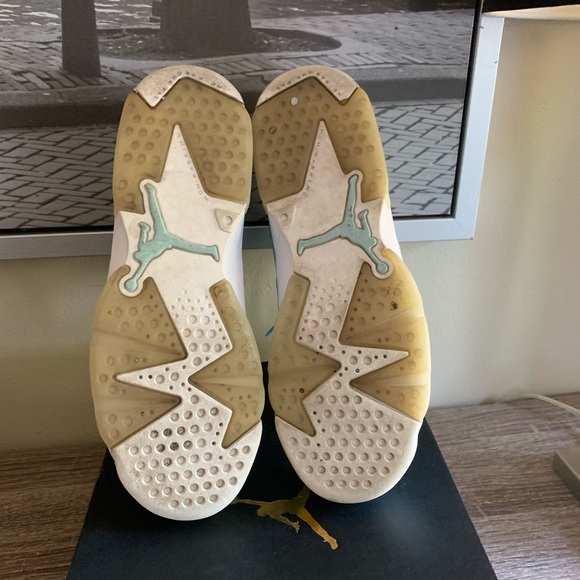 Jordan 6 - Picture 5 of 6